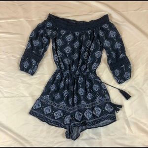 Hollister Long Sleeve Blue Pattern Jumper